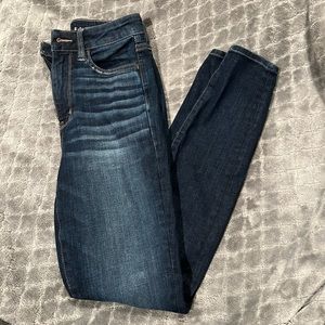 🖲🖲American Eagle size 2 Highest Rise Jeggings 🖲🖲